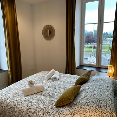 De La Gare Apartment *